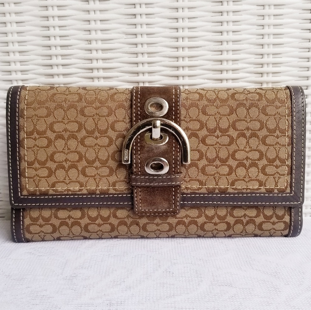 Coach Checkbook Wallet